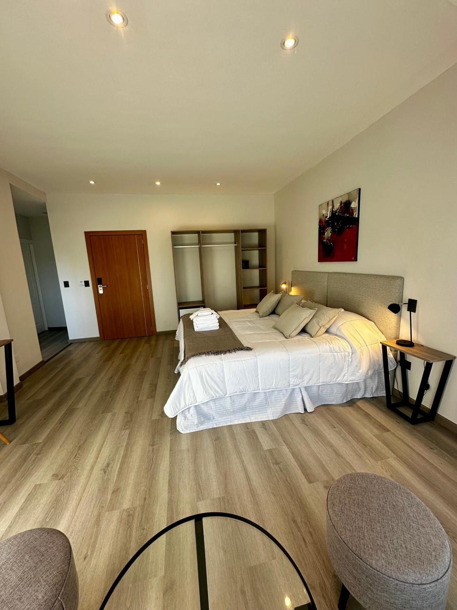 Nbh Lacus Boutique Hotel San Carlos de Bariloche Exterior foto